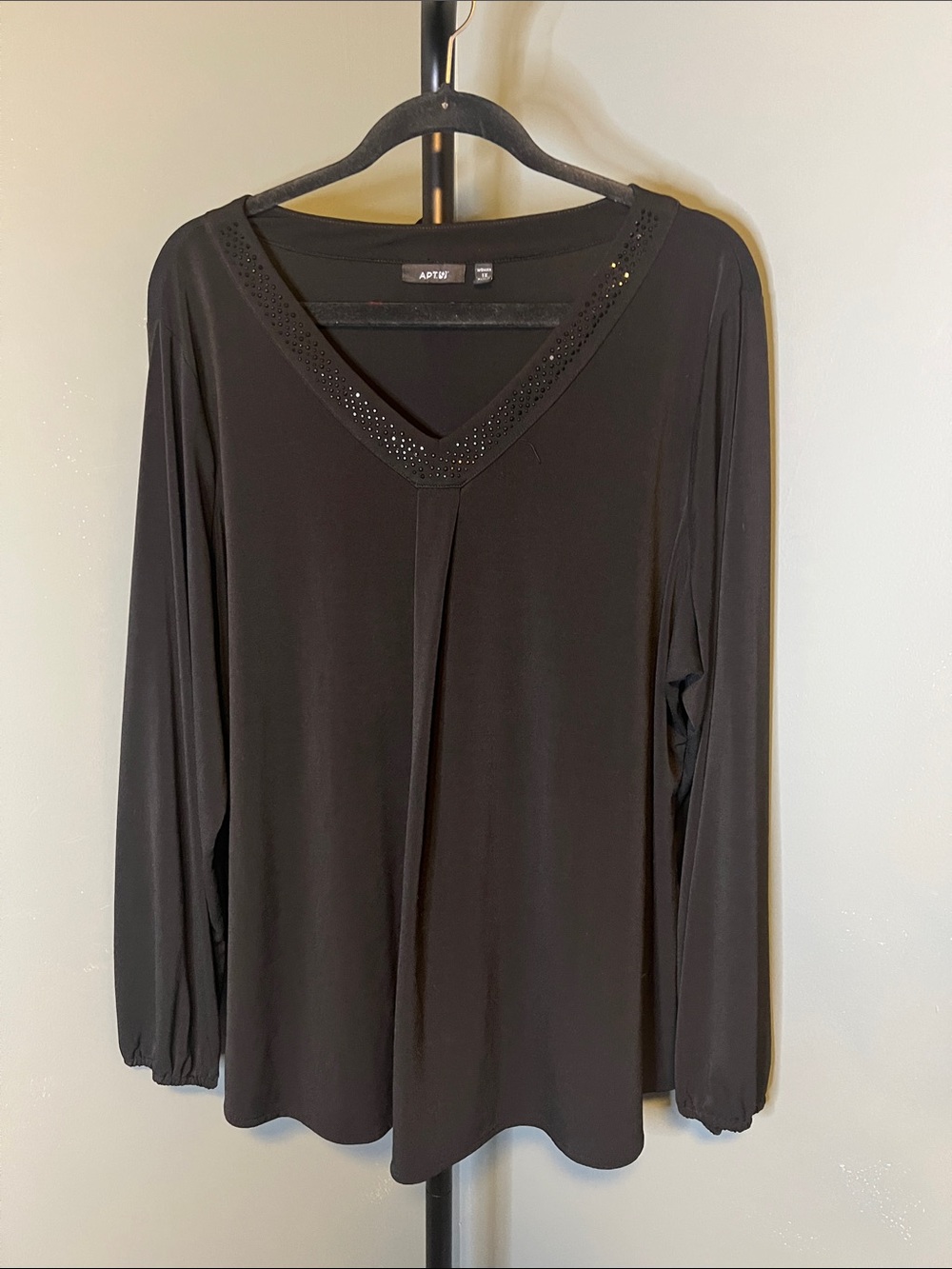 Apt. 9 Black V-Neck Long-Sleeve Top with Rhinestone Trim